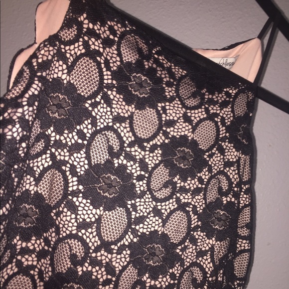 Black and light pink mini halter top dress - Picture 1 of 3